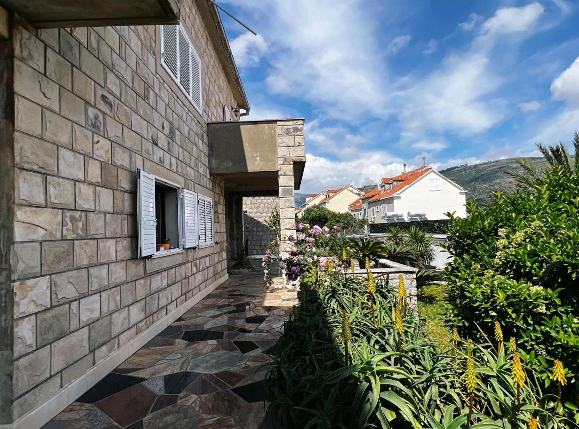 Apartments & Rooms Tapera Dubrovnik Buitenkant foto